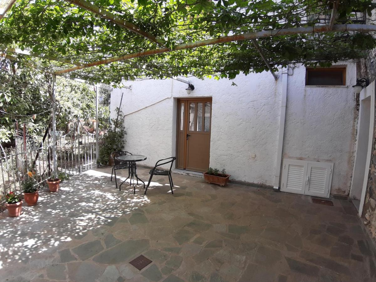 Pirgaki Studios Kardamyli Exteriér fotografie