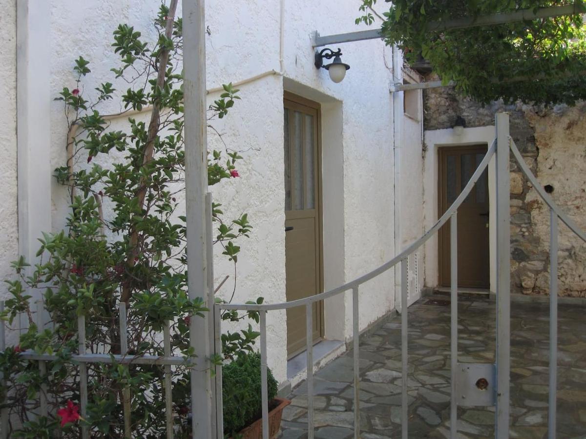 Pirgaki Studios Kardamyli Exteriér fotografie